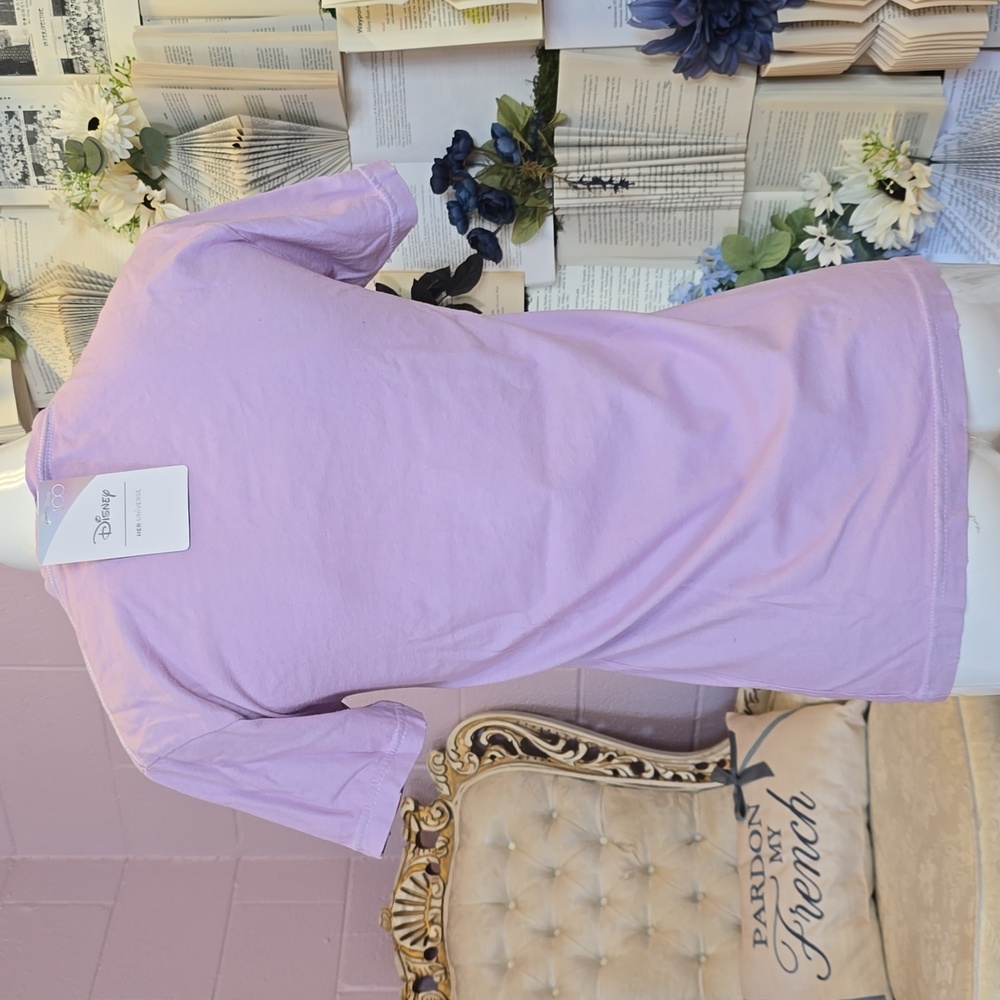 NWT Disney 100 Her Universe Cinderella Distressed Tee XS Purple - Picture 6 of 7